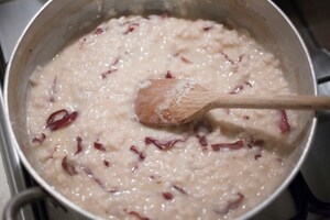 Preparazione Risotto al Lambrusco di Sorbara, radicchio rosso e mandorle - Fase 8