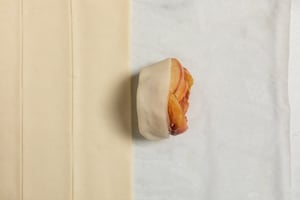 Preparazione Rose di pasta sfoglia e mele alla cannella - Fase 4