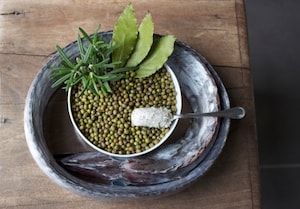 Preparazione Pesce sciabola su crema di soia verde alle erbe aromatiche - Fase 1