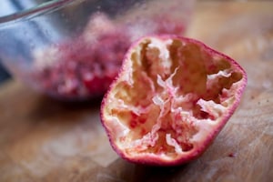 Preparazione Succo di Melagrana - Fase 3