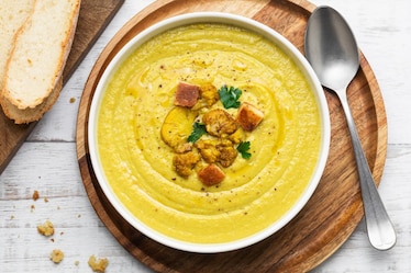 Vellutata di cavolfiore e latte di cocco