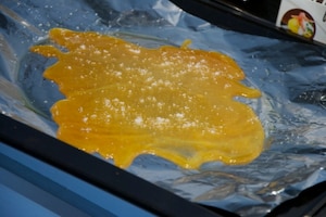 Preparazione Bicchierini di cioccolato al caramello salato - Fase 3