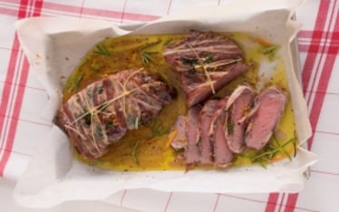 Entrecote con pancetta al profumo d'arancia