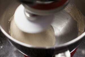 Preparazione Pane integrale in pentola - Fase 7