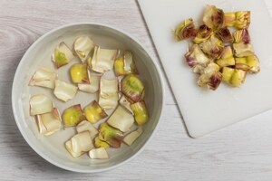 Preparazione Risotto con carciofi fritti - Fase 1