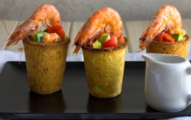 Bicchierini salati ai gamberi