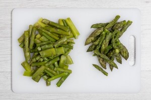 Preparazione Calamarata con gamberi al passito e asparagi  - Fase 1