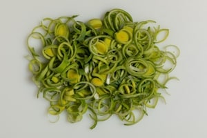 Preparazione Frittata con porri e acciughe - Fase 1