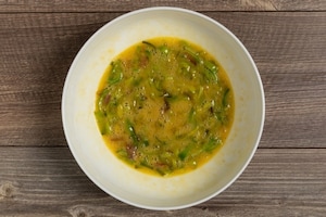 Preparazione Frittata con porri e acciughe - Fase 2