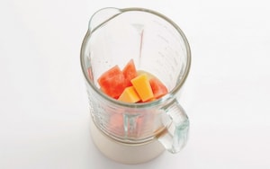 Preparazione Frullato di frutta al succo d'arancia - Fase 1