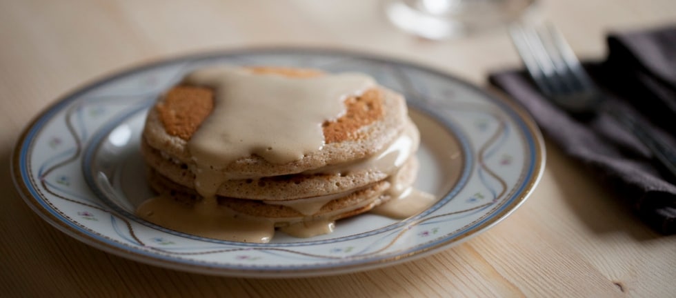 Pancake integrali con zabaione all'aceto balsamico ricetta