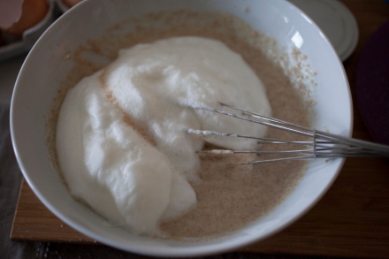 Preparazione Pancake integrali con zabaione all'aceto balsamico - Fase 3 Preparazione Pancake integrali con zabaione all'aceto balsamico - Fase 3