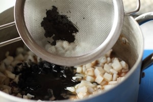 Preparazione Spaghetti al nero di seppia - Fase 2