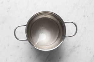 Preparazione Tiramisù alle fragole - Fase 2