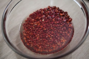 Preparazione Zuppa di patate e fagioli Azuki - Fase 1