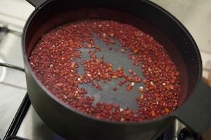 Preparazione Zuppa di patate e fagioli Azuki - Fase 2
