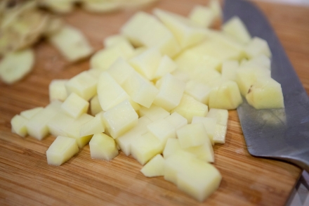 Preparazione Zuppa di patate e fagioli Azuki - Fase 5 Preparazione Zuppa di patate e fagioli Azuki - Fase 5