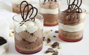 Preparazione Cheesecake al cioccolato nel bicchiere  - Fase 4