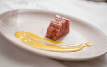 Cotechino con zabajone al balsamico