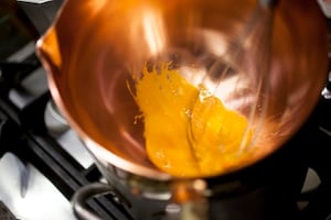 Preparazione Cotechino con zabajone al balsamico - Fase 3