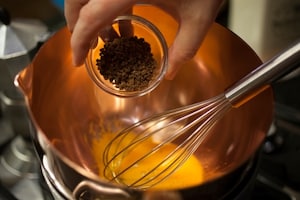 Preparazione Cotechino con zabajone al balsamico - Fase 4