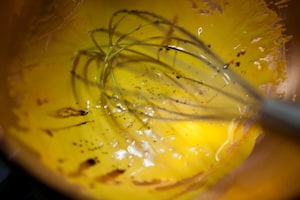 Preparazione Cotechino con zabajone al balsamico - Fase 4