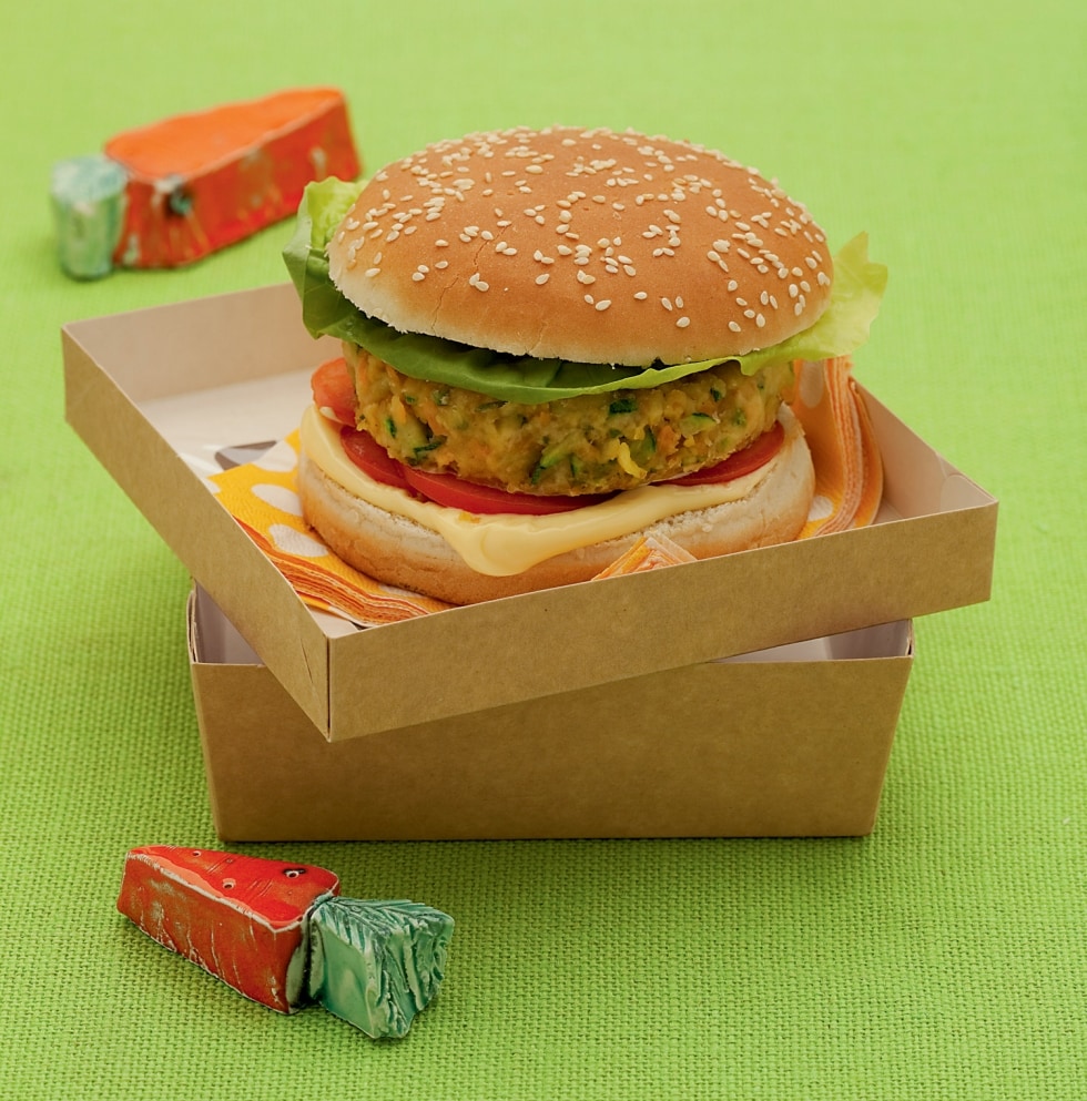 Hamburger vegetariano nel panino al sesamo ricetta