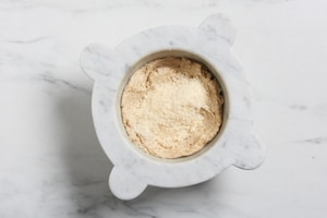 Preparazione Pesto di noci - Fase 5