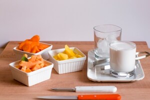 Preparazione Smoothie alla papaya, mango e carota - Fase 1