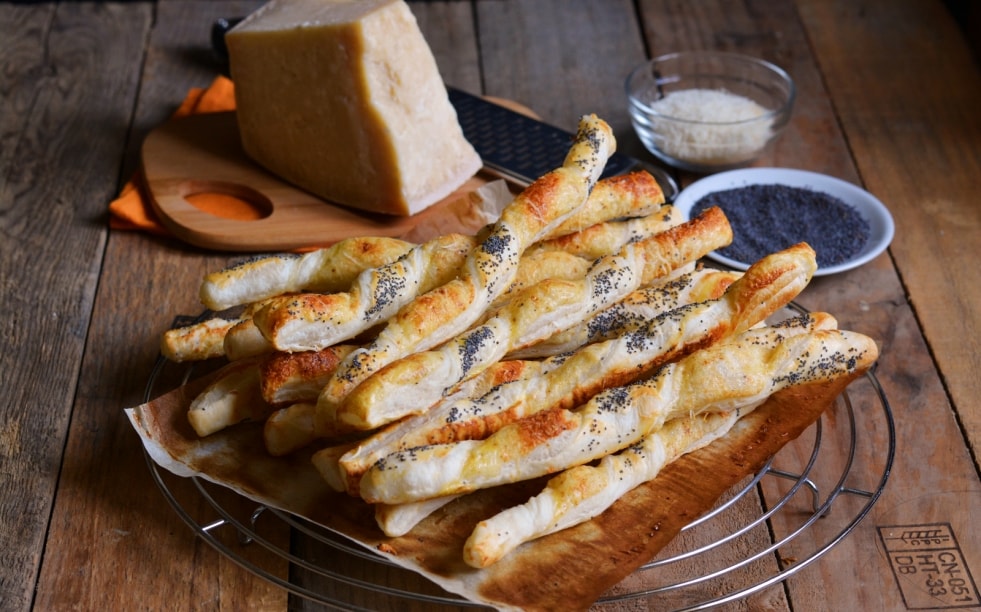 Stuzzichini al formaggio e paprika dolce ricetta