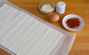 Preparazione Stuzzichini al formaggio e paprika dolce - Fase 1