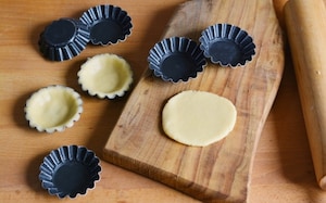 Preparazione Tartellette alle fragole - Fase 1