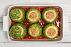 Preparazione Zucchine tonde ripiene di provola affumicata - Fase 4