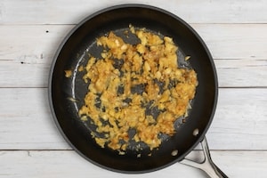 Preparazione Zucchine tonde ripiene di provola affumicata - Fase 2
