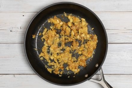 Preparazione Zucchine tonde ripiene di provola affumicata - Fase 2 Preparazione Zucchine tonde ripiene di provola affumicata - Fase 2