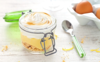 Crostata meringata al latte condensato e limone in barattolo Crostata meringata al latte condensato e limone in barattolo
