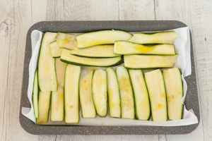Preparazione Parmigiana di zucchine - Fase 1