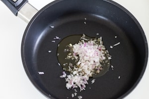 Preparazione Pennette alla vodka - Fase 1