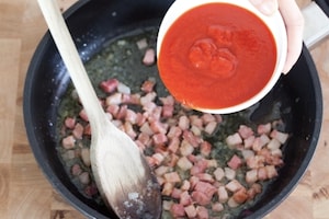 Preparazione Pennette alla vodka - Fase 3