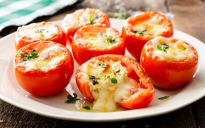 Pomodori al forno ripieni di pecorino