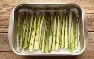 Preparazione Sandwich con asparagi e crema di olive - Fase 1