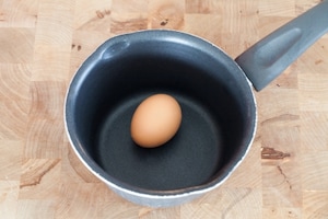 Preparazione Uova sode - Fase 1