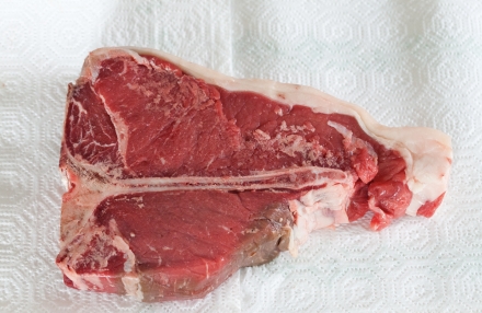 Preparazione Bistecca alla fiorentina - Fase 2 Preparazione Bistecca alla fiorentina - Fase 2