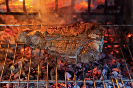 Preparazione Bistecca alla fiorentina - Fase 3 Preparazione Bistecca alla fiorentina - Fase 3