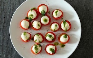 Preparazione Caprese pop - Fase 2