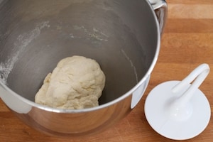 Preparazione Cialde di tortillas con insalata e guacamole - Fase 2