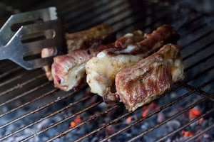 Preparazione Costine di maiale alla griglia - Fase 3