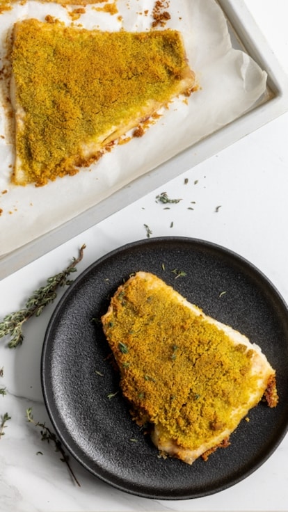 Pesce persico al forno con erbe aromatiche