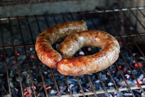 Preparazione Salsiccia alla griglia - Fase 2