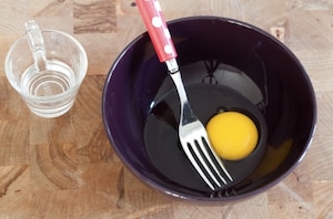 Preparazione Sfogliatine alle albicocche e ciliegie - Fase 1